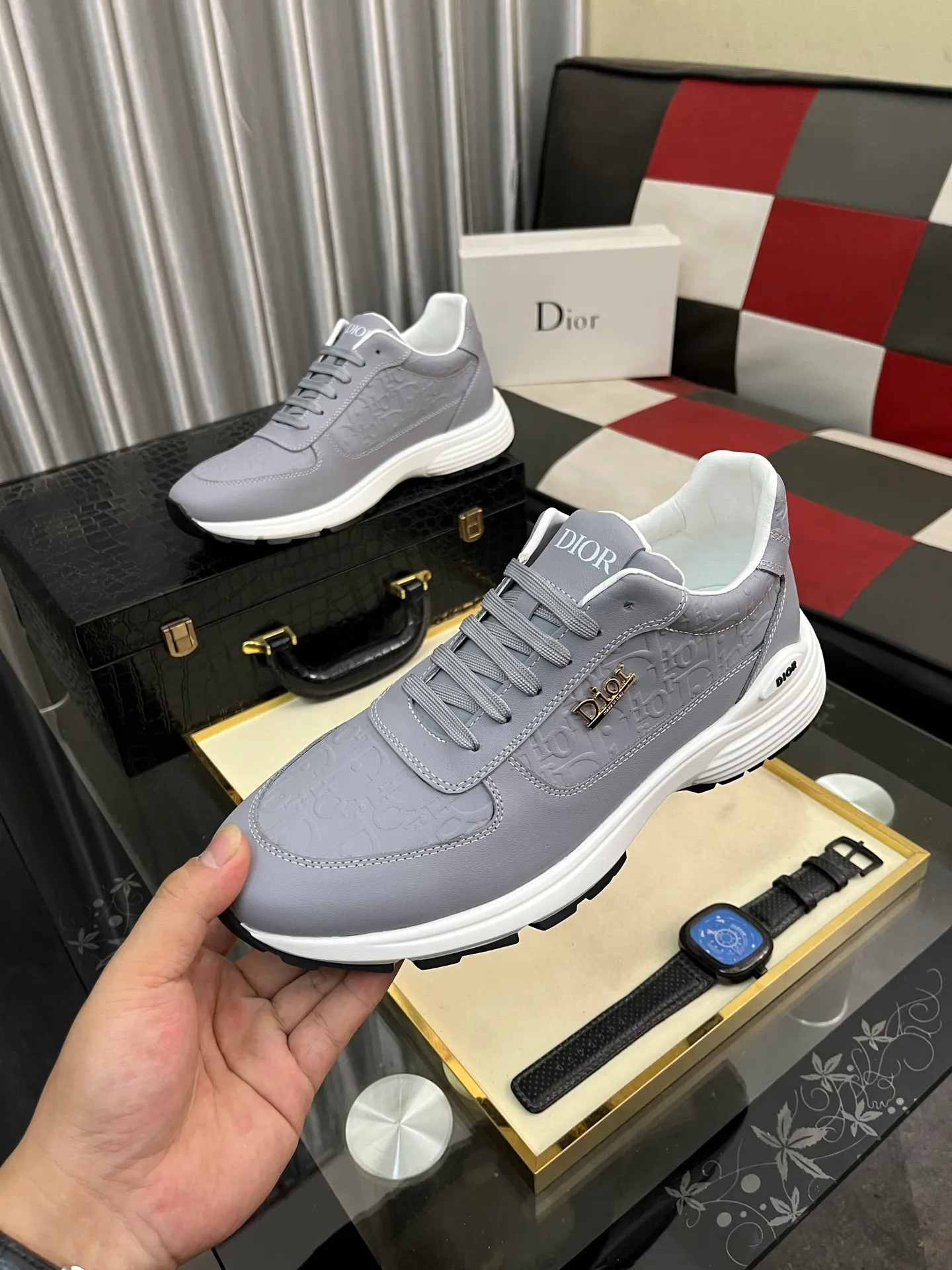 Men's Men's Shoes 💰440⌚️⌚️《DIOR*》The latest and most popular casual shoes, top brand [seduce] luxury~purchasing agent, top~quality. [Strong] The upper is made of imported breathable cowhide with woven material ➕ breathable sheepskin feet (•) and fine workmanship. Original stylish and stylish soft rubber wear-resistant and non-slip outsole, light and comfortable on the foot, size: 38-443️⃣colors available